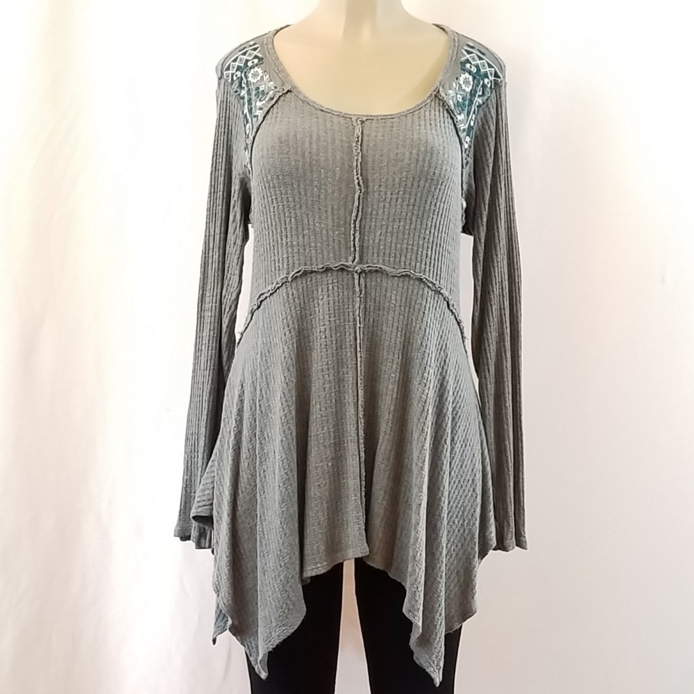 MAURICES Sweater Staggered Hem Tunic